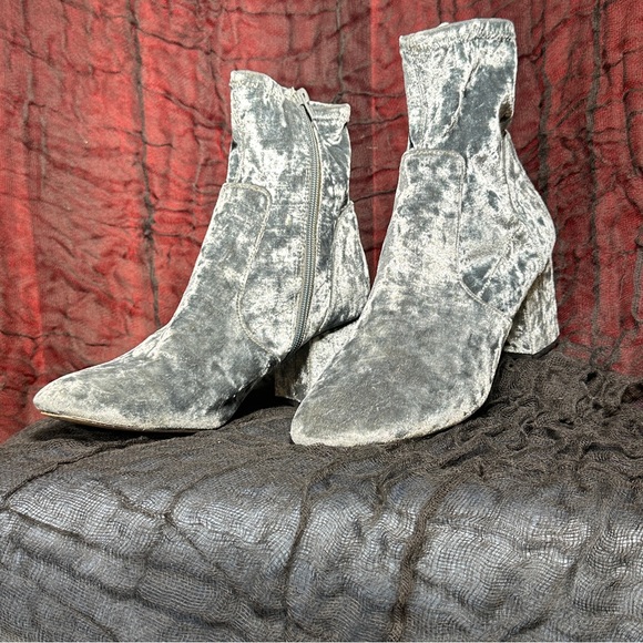 Very Volatile zip up ankle boots - Picture 7 of 7